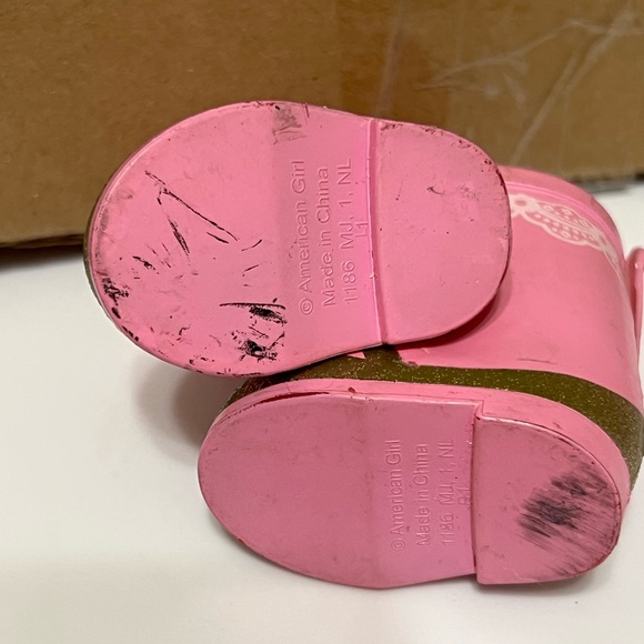 American Girl Wellie Wishers Ashlyn Pink Glitter Shoes 14.5" Doll Boots - Picture 3 of 6